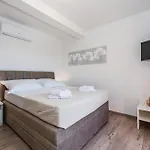 Casa de Férias Four-bedroom In *