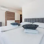 Casa de Férias Four-bedroom In