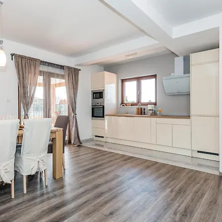 Casa de Férias Four-bedroom In