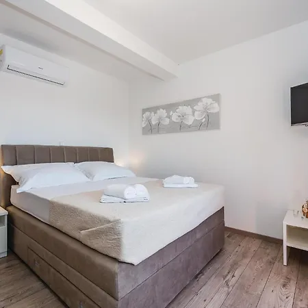 Casa de Férias Four-bedroom In *