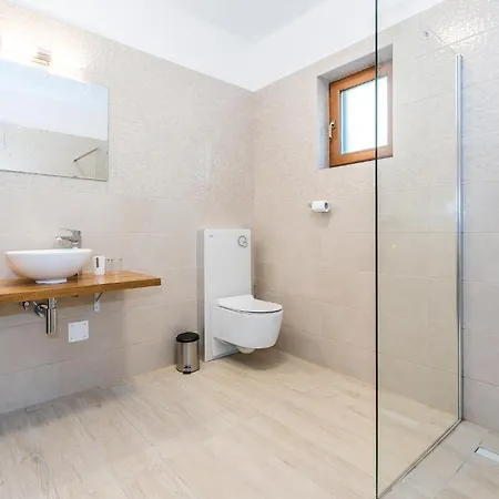 Four-bedroom In * Bilice