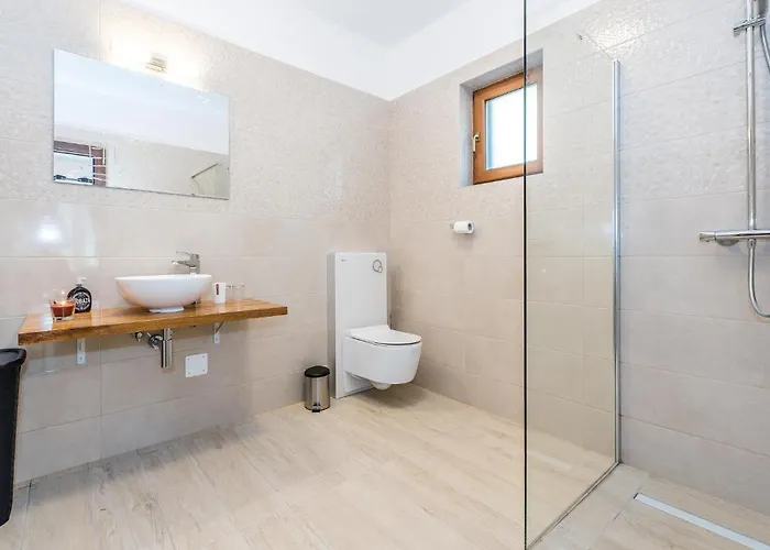 Four-bedroom In * Bilice